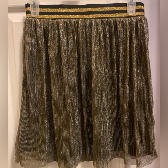 Sparkly Black and gold skirt - Picture 1 of 3